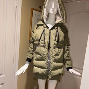 OROLAY  Olive Hooded Puffer Coat